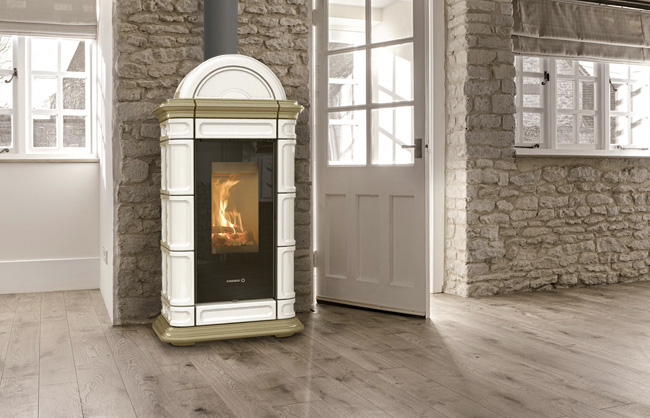 lienz_wood_wood-hp_650x418